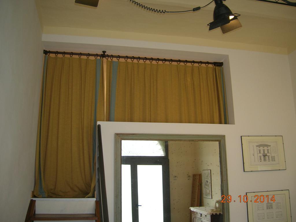 Lo Studio Terranuova Bracciolini Habitación foto