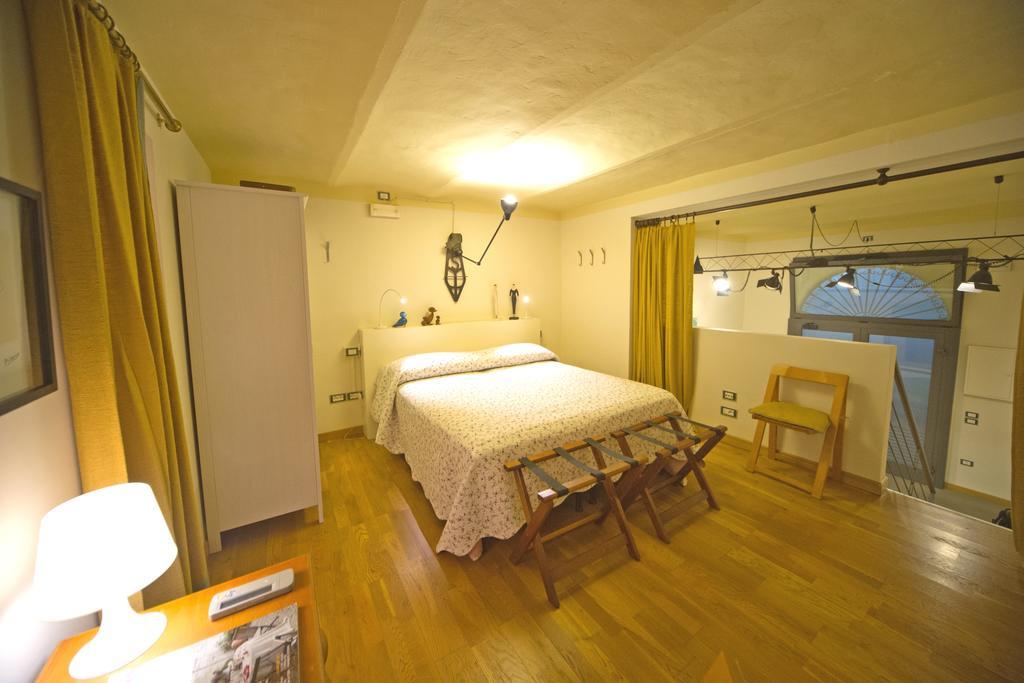 Lo Studio Terranuova Bracciolini Habitación foto